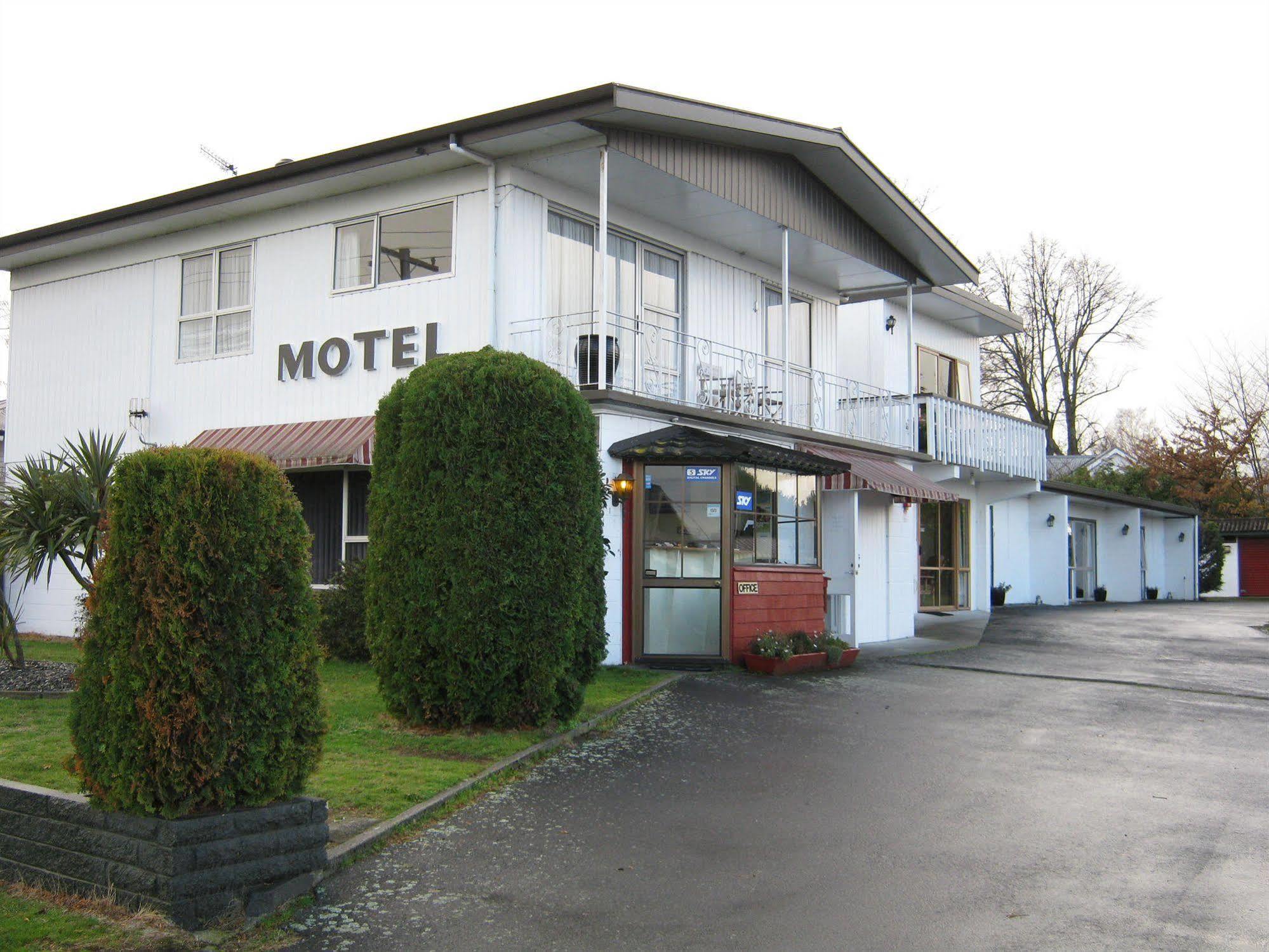 Adelphi Motel Taupo Eksteriør billede
